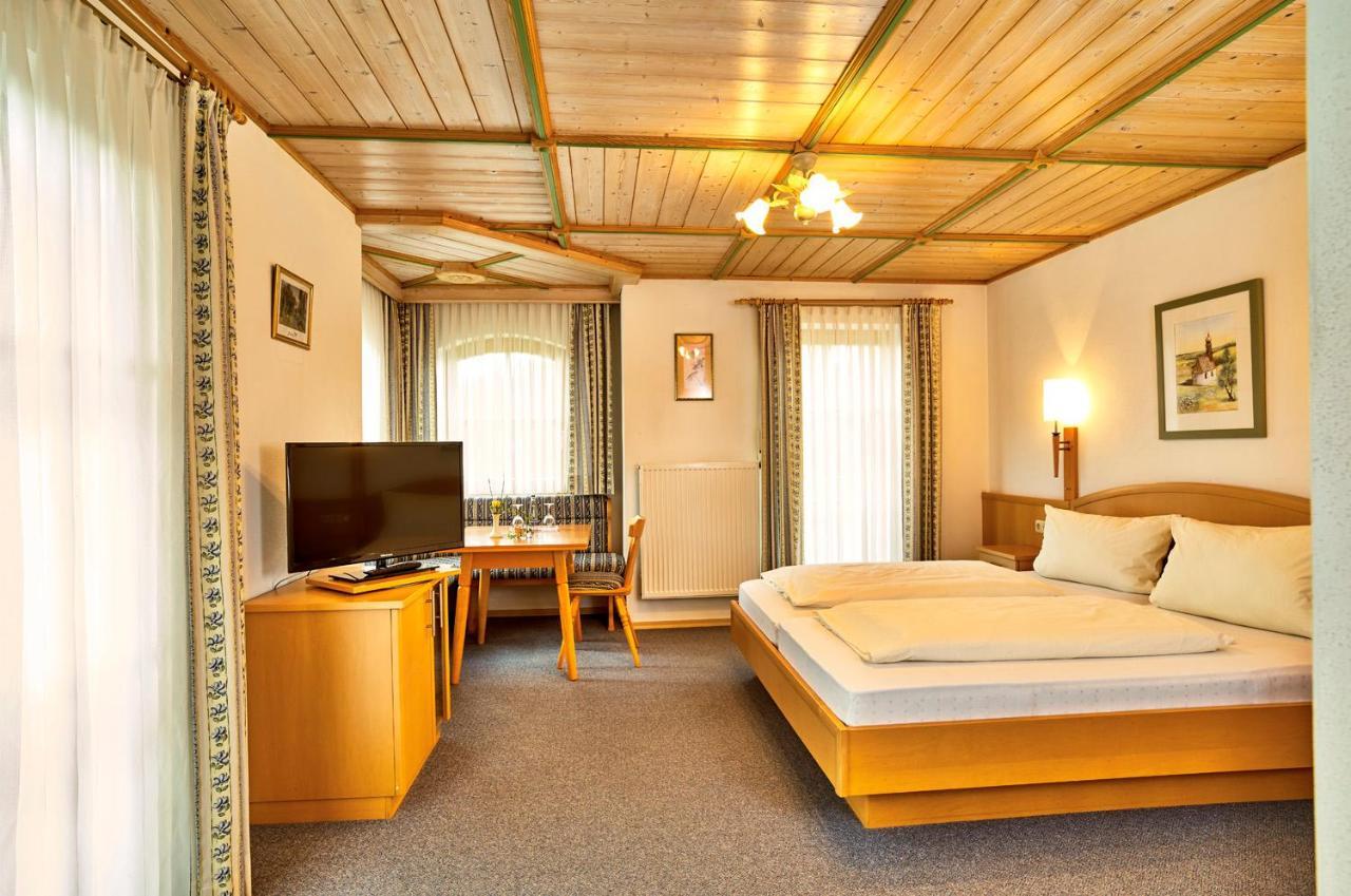 Landgasthof Schmalhofer Tittling Екстер'єр фото